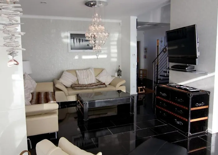 Haus Zum Kapitaen By Interhome * Karlshagen